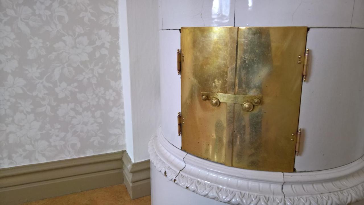 Villa Eira Vandrarhem هيو المظهر الخارجي الصورة